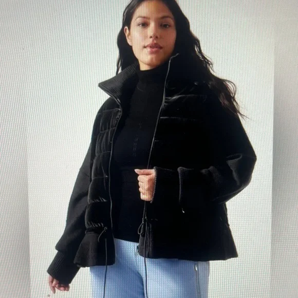 Athleta Hanover Hybrid Jacket in Black - Picture 13 of 14